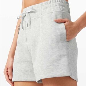 Lululemon Soft Ambitions High Rise Short 4"